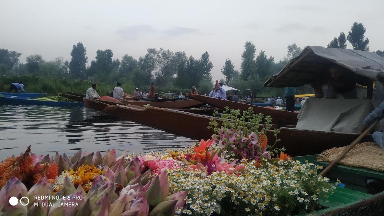 Green View Group Of Houseboats Srīnagar Exterior foto