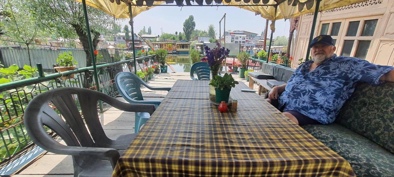 Green View Group Of Houseboats Srīnagar Exterior foto